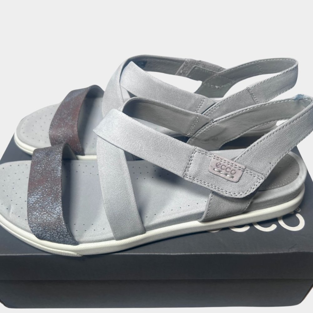 ECCO Women's Damara Crisscross Sandal Size 11-11.5 US New in Box